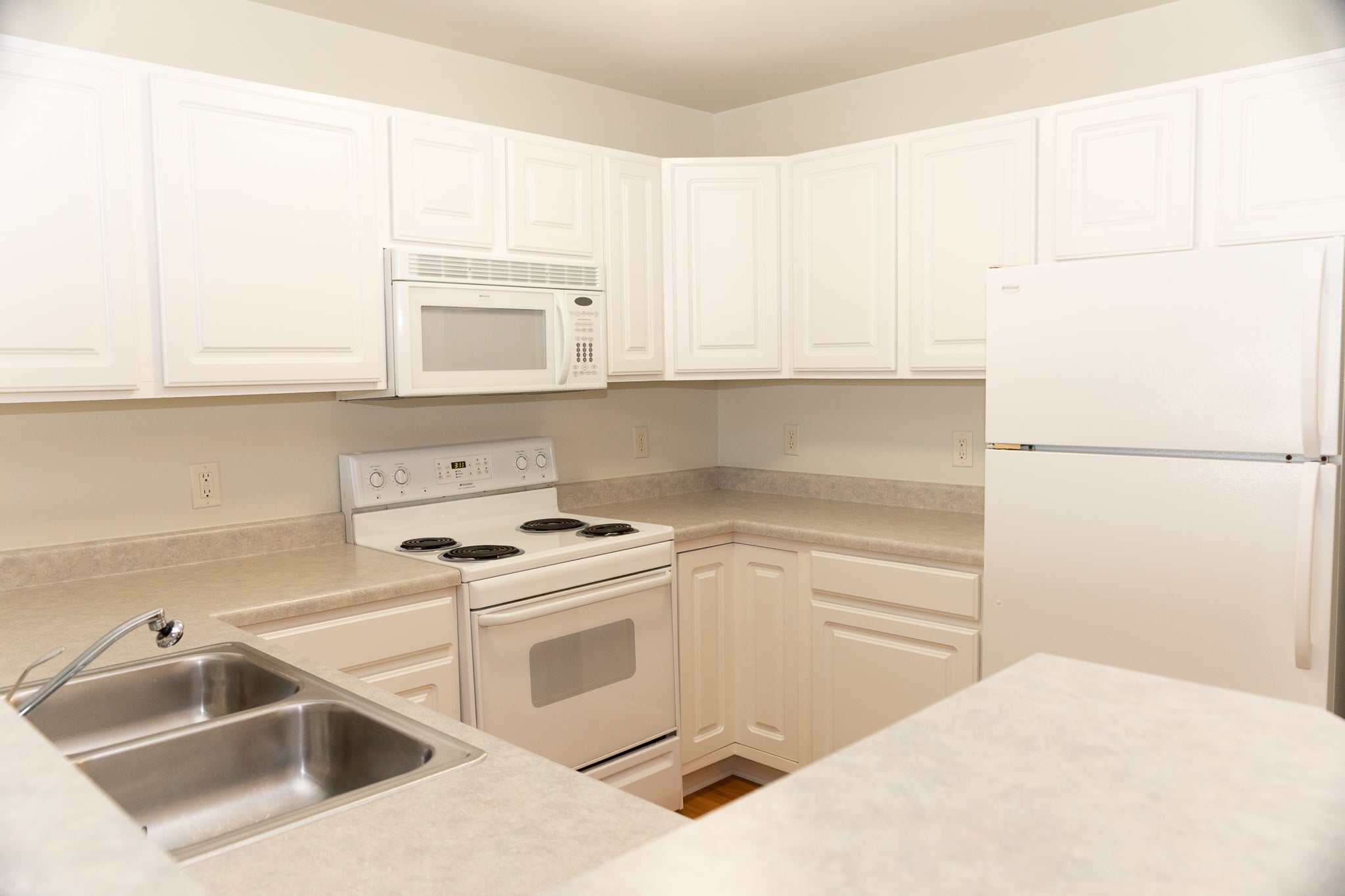 Prairie Crest Apartments - Regency Property Management - 388A7337